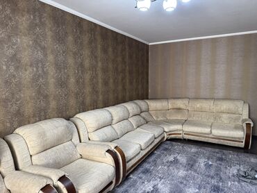продам сахар: Очень мягкий удобный диван два кресла и угольник😍
цена : 15 000
