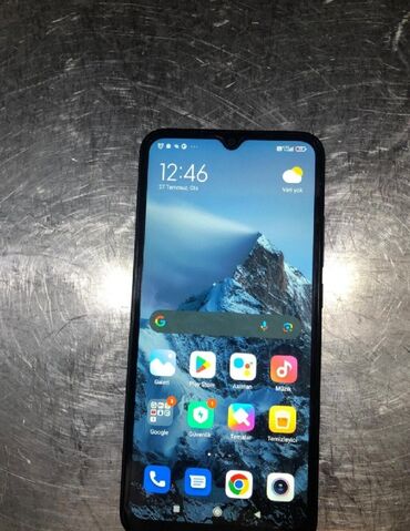 60 manatlıq telefonlar: Xiaomi Redmi 9A, 64 GB, rəng - Qara