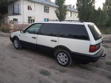 корзина пассат: Volkswagen Passat: 1991 г., 1.8 л, Механика, Универсал