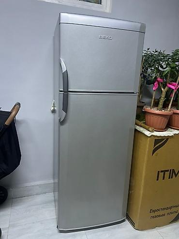 iphone 17 pro 256 gb: Холодильник Beko, Б/у, Двухкамерный — 1
