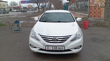 hundaj sonata: Hyundai Sonata: 2013 г., 2 л, Автомат, Газ, Седан