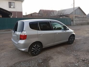 Honda: Honda Fit: 2001 г., 1.5 л, Автомат, Бензин, Универсал