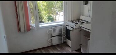 офис в жилом доме: 2 бөлмө, 45 кв. м, 2 кабат