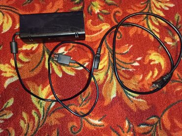 Xbox 360: Продаю xbox360 прошивка фрибут в комплекте 2 геймпада, hdmi кабель — 5