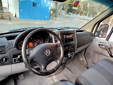 mercedes maqnitola: Mercedes-Benz Sprinter soyuduculu yük maşını - İl: 2009 - Mühərrik — 3