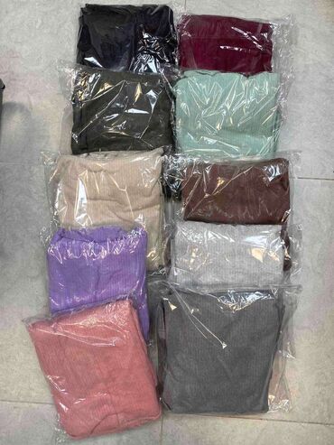 Kompleti: L11. Komplet
 2.600 dinara — 12