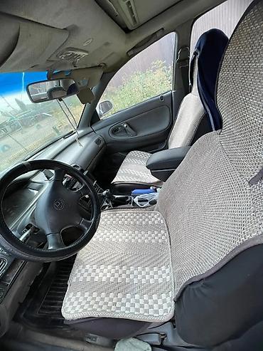 Mazda: Mazda 626: 1992 г., 0.2 л, Механика, Седан — 10