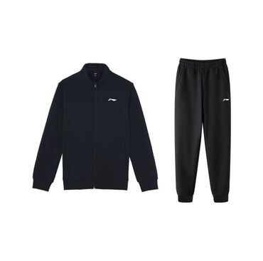 одежда для мужчин: Спортивный костюм S (EU 36), M (EU 38), L (EU 40), цвет - Черный