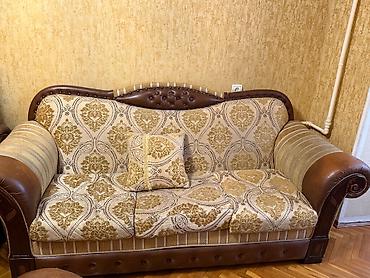 Digər mebel: Tecili satılır işlenmiş mebellerdi. Heç bir qırığı yoxdu 1 eded 3- lü — 9
