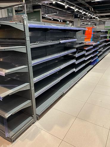 Витрины: Витрины, стеллажи, полки торговые металлические б/у, полка магазинная — 19