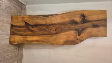 Stolovi: U ponudi imamo unikatne komade obrađen ploča od drveta: Hrast/Orah/Dud — 1