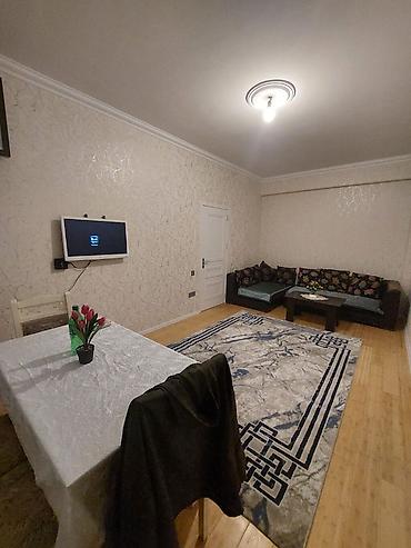 Divan və masa dəstləri: Künc divan, Qonaq otağı üçün, Açılmayan — 5