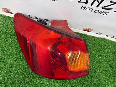 01: Задний левый стоп-сигнал Toyota 2003 г., Б/у, Оригинал, Япония — 3
