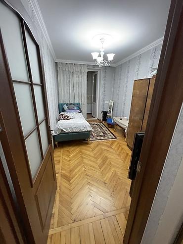 prefabrik ev: Bakı, 4 otaqlı, Köhnə tikili, 90 kv. m — 4