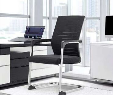 офисные кресла: Офисный стул, Новый, цвет - Черный, Другой материал