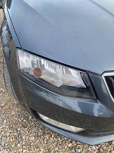 suzuki: FAR ZA ŠKODA OCTAVIA OD 2013. DO 2017. GOD. | Desni far za Skoda — 1