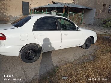 Daewoo: Daewoo Lanos: 1995 г., 1.5 л, Механика, Бензин, Седан — 4