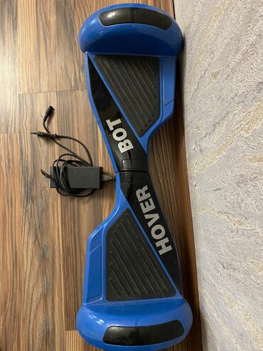 купить трюковой самокат в баку: Hover BOT hoverboardu. Mavi rəngdədir və balanslaşdırma təmin edir