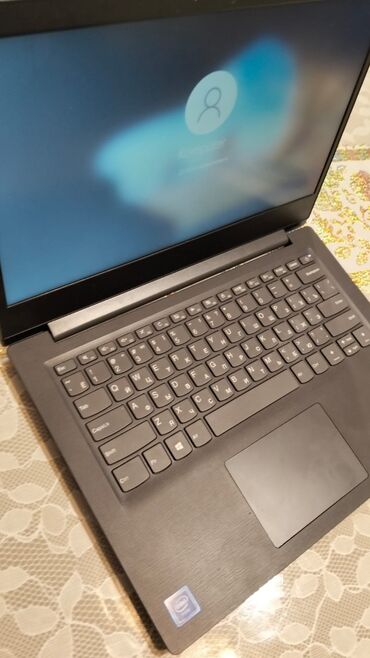 Lenovo: İşlənmiş Lenovo 13.5 ", Intel Core i3, 256 GB, Ünvandan götürmə — 13