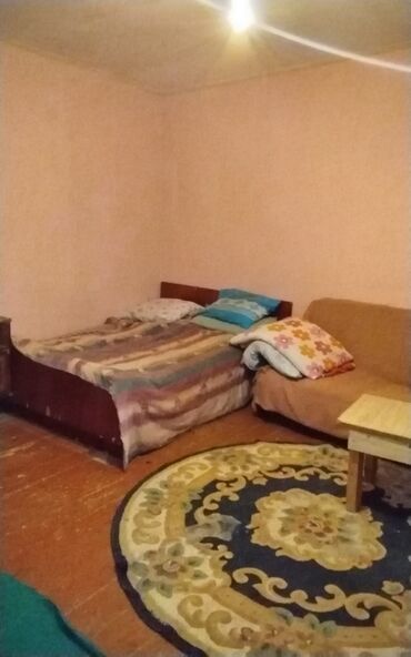binəqədi kirayə evlər: 1 otaqlı sadə mənzil/otaq icarəyə təqdim olunur. WiFi be su