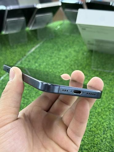 ps5 бу: IPhone 15 Pro, Б/у, 128 ГБ, Синий, Защитное стекло, 80 % — 1