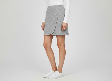 czarne spódniczka plisowane: Women`s skirt, size S