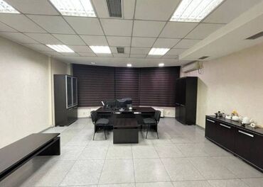 ремонт офисов: Срочно сдается коммерческое помещение Общая площадь 260м2 1 этаж