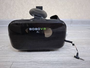 сотовый телефон fly ts113 черный: BOBOVR Z4 virtual reallıq eynəyidir və smartfonlarla işləyən VR