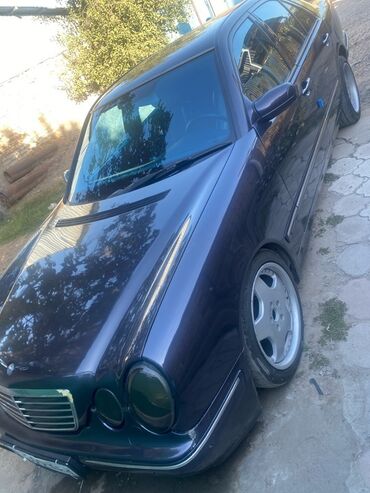 Mercedes-Benz E-Class: 2000 г., 3.2 л, Автомат, Бензин, Седан