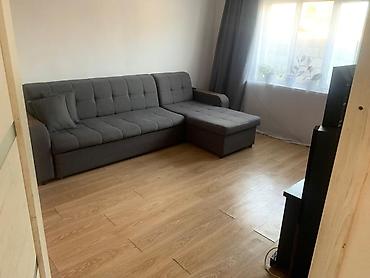 Продажа коттеджей и домов: Продаю дом в районе нового Ошского рынка. в одном участке есть 2 дома — 6