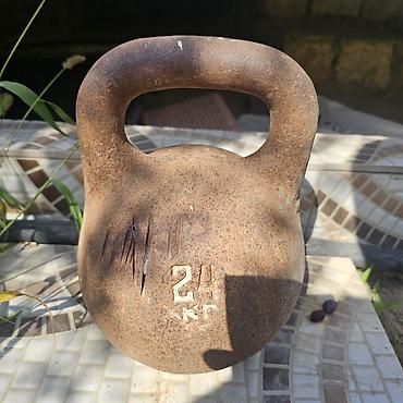 Məhsul: Dəmir kettlebell (girya) Çəki: 24 kq (hər iki nümunədə “24”