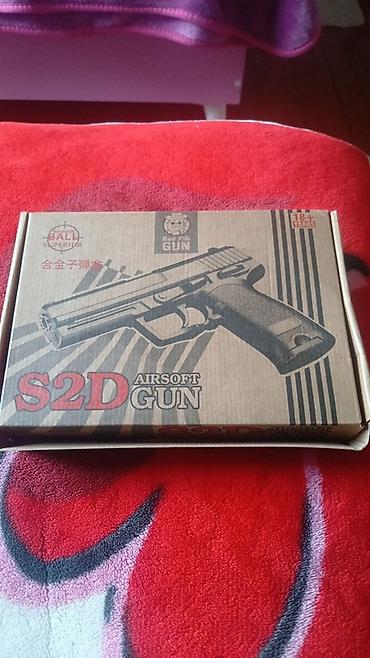 deri plas: S2D tam demir korpus airsoft satilir uzerinde 1000 pulya heddiye — 1