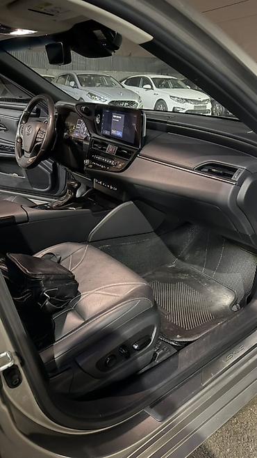 Lexus: Lexus ES: 2023 г., 2.5 л, Автомат, Гибрид, Седан — 7