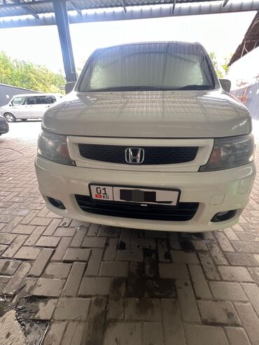 Kia: Honda Stepwgn: 2004 г., 2 л, Автомат, Бензин, Минивэн