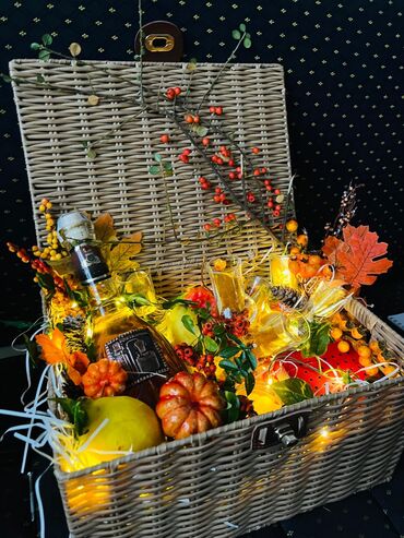 Kompleti namirnica: Poklon aranžmani – premium setovi sa pićem i dekoracijom - Ručno — 13