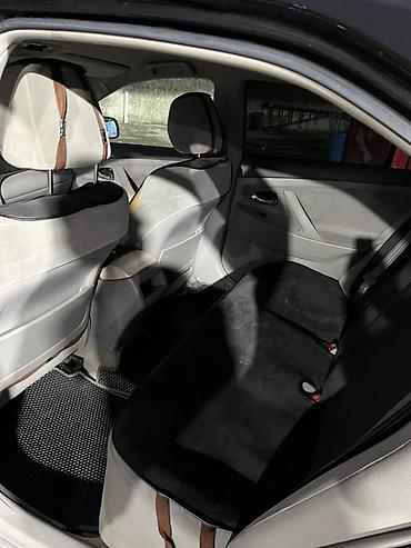 Продажа авто: Toyota Camry: 2010 г., 2.5 л, Автомат, Бензин, Седан — 7