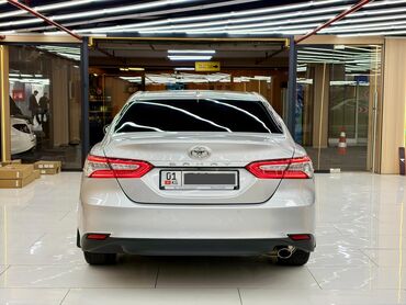 Toyota: Toyota Camry: 2021 г., 2.5 л, Автомат, Бензин, Седан — 3