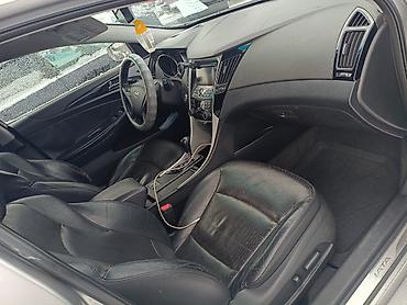 Hyundai: Hyundai Sonata: 2009 г., 2 л, Бензин, Седан — 7