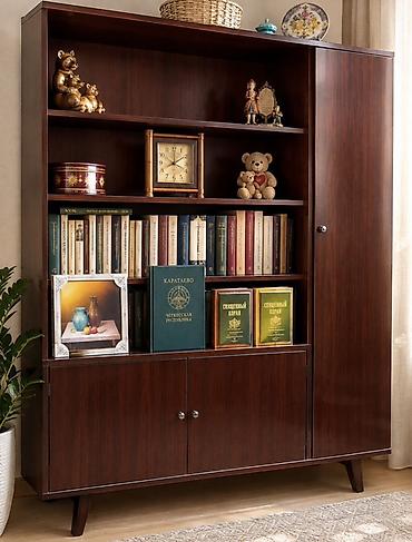 kitab dolabı: Satılır: Kitab şkafı və 3 nəfərlik divan hər biri 50 manat Divan — 1