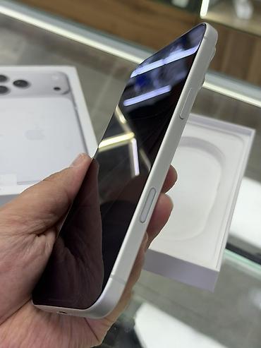 Мобильные телефоны и аксессуары: IPhone 17 Pro Max, Б/у, 256 ГБ, Белый, Защитное стекло, Чехол, Коробка, 92 % — 6