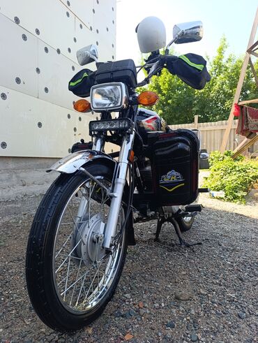 хонда мотоциклы: Классический мотоцикл Honda, 125 куб. см, Бензин, Взрослый, Б/у