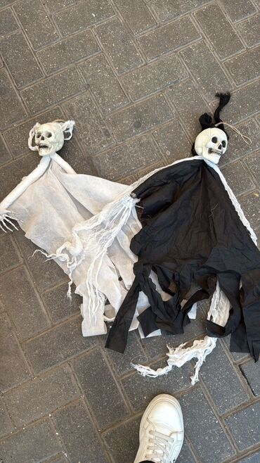 Oyuncaqlar: Halloven malları Geyimlər Dekorlar Aksesuarlar Qorxulu və maraqlı — 12