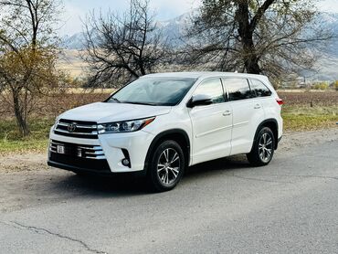 мерс 13 24: Toyota Highlander: 2018 г., 3.5 л, Автомат, Бензин