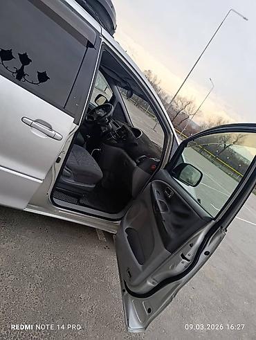 Toyota: Toyota Previa: 2002 г., 2.4 л, Ручные, Бензин, Минивэн — 3