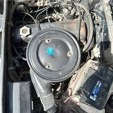 VAZ (LADA): Model: LADA 2104 (universal kuzov) Rəng: qara Yanacaq: benzin Ötürücü — 8