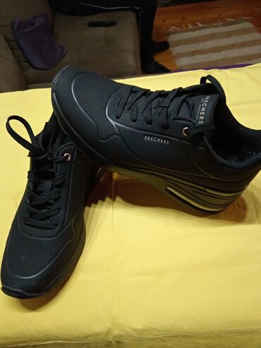 Čizme: Čizme, 40 — 19