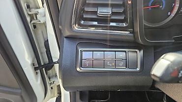 Ssangyong: Ssangyong Tivoli: 2021 г., 1.5 л, Автомат, Бензин, Кроссовер — 8