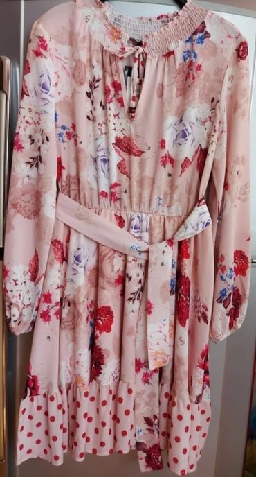 midi клавиатуры: Yeni. 42 razmer (44 də olar). 50% pambıq, 50% visloz. Əla material