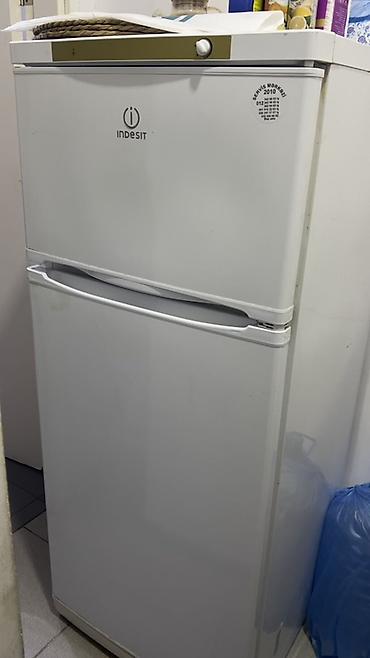 i̇kinci əl utu: İşlənmiş 2 qapılı Indesit Soyuducu Satılır, rəng - Ağ — 5