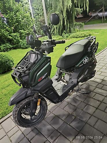 скутер 15000: Продается скутер Tank. Цена 65.000 сом. Пластик весь целый — 3